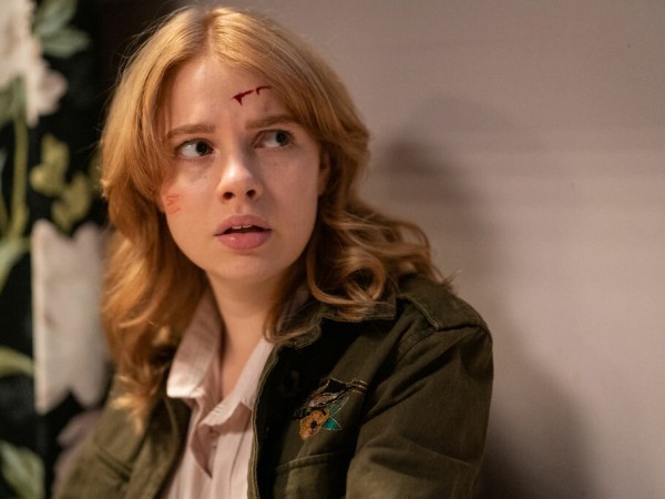 Девушка в окне (4)