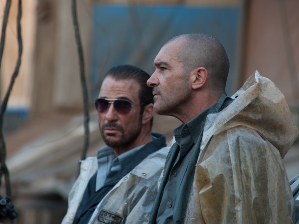 Страховщик (2)