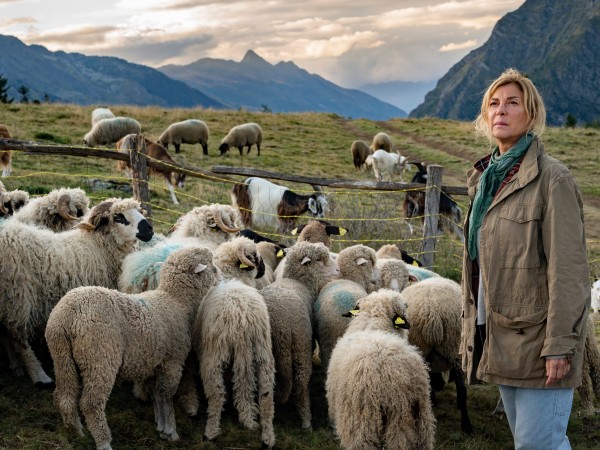 Белль и Себастьян: Новое поколение (4)