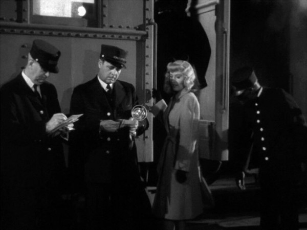 Двойная страховка (5)