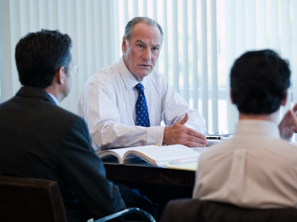 В компании мужчин (4)