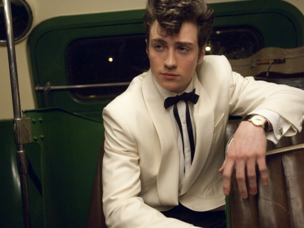 Стать Джоном Ленноном (5)