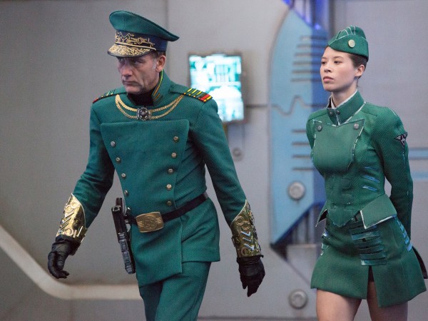 Валериан и город тысячи планет (3)