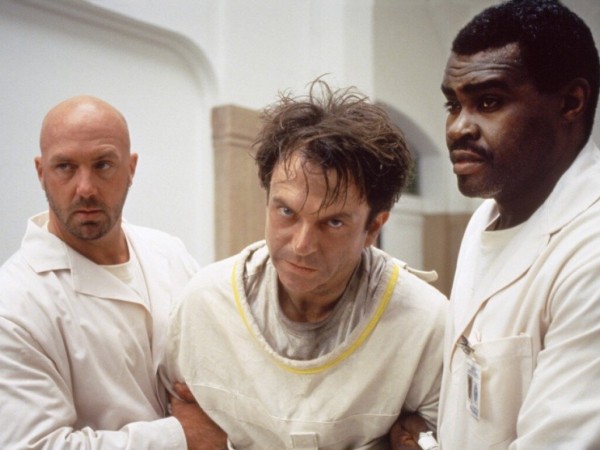 В пасти безумия (2)