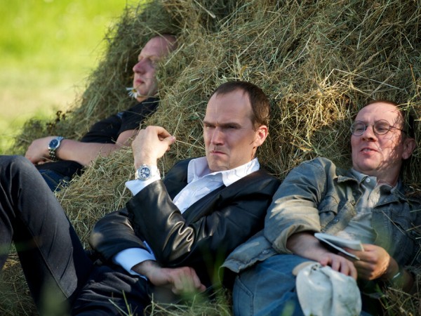 Совсем не простая история (2)