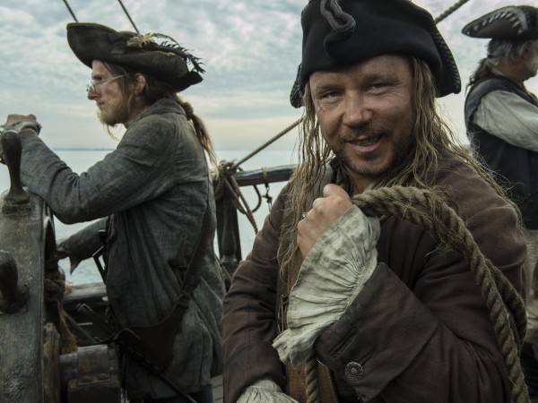 Пираты Карибского моря: Мертвецы не рассказывают сказки (4)