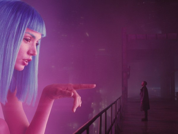 Бегущий по лезвию 2049 (2)