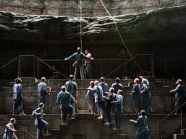 Темный рыцарь: Возрождение легенды (5)