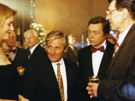 Цирк сгорел, и клоуны разбежались (4)