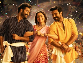 RRR: Рядом ревёт революция (6)