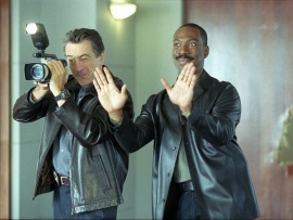 Шоу начинается