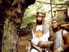 Монти Пайтон и Святой Грааль (4)