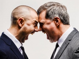 Роман с того света