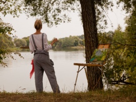 Домик у реки