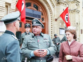 1943 (6)