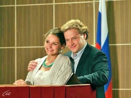 Эта женщина ко мне