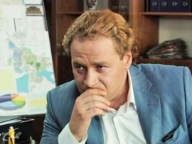 Эта женщина ко мне (3)