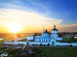 Монастыри России