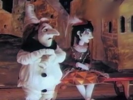 Что там, под маской?. Дочь великана